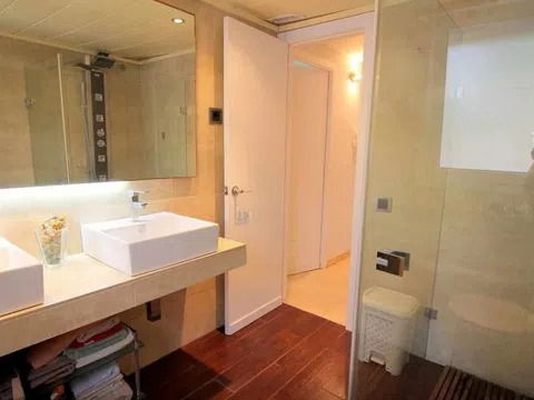 Chalet adosado en calle de Josep Renom, 99 - Foto 4