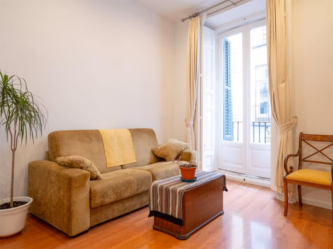 Piso en  Calle de las Huertas 13