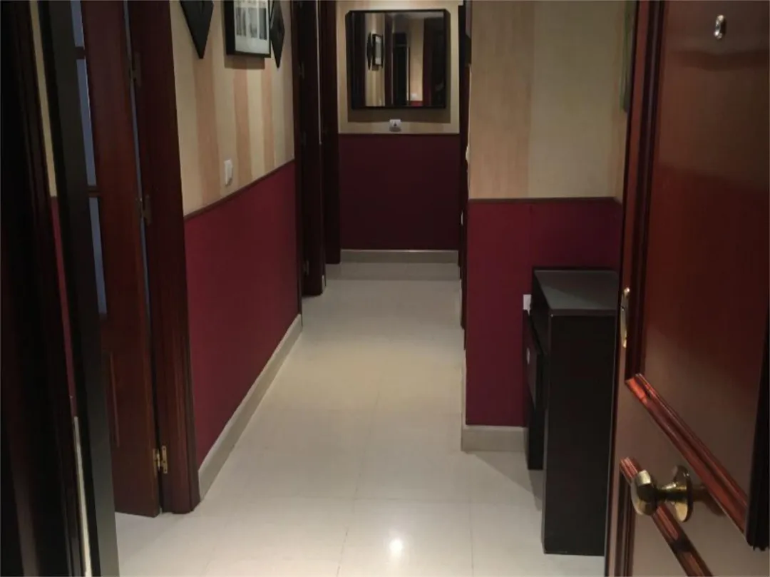 Piso en  Avenida del Editor Ángel Caffarena 21