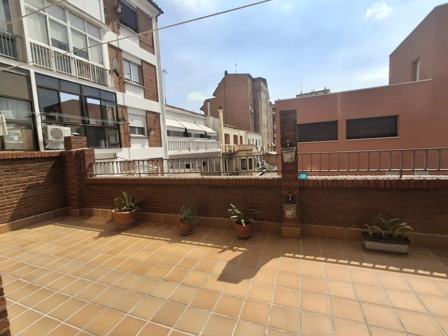 Piso en  Avenida de Víctor Gallego 4 - Foto 11