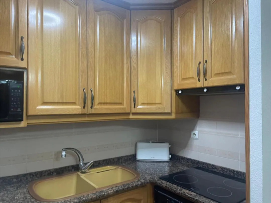 Casa adosada en  Carrer Colombia 100 - Foto 5