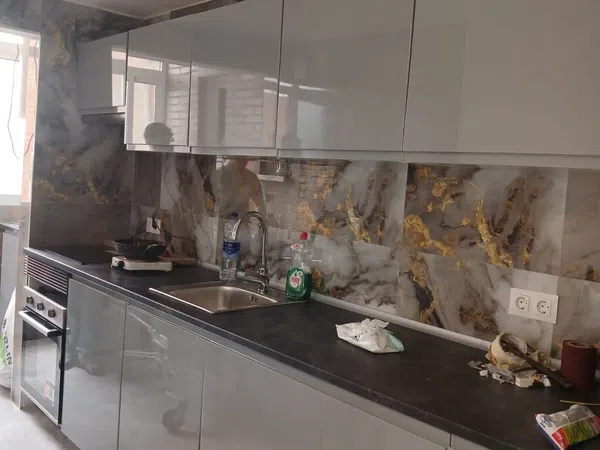 Piso en Hermanos Maristas - Foto 1
