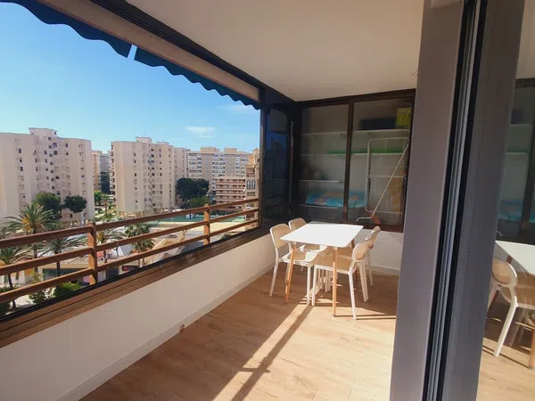 Piso en Avenida San Sebastián - Foto 1