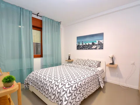 Piso en calle Jacinto Benavente, 6