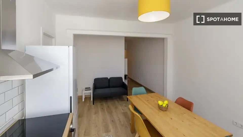 Piso en L'Hospitalet de Llobregat - Foto 9
