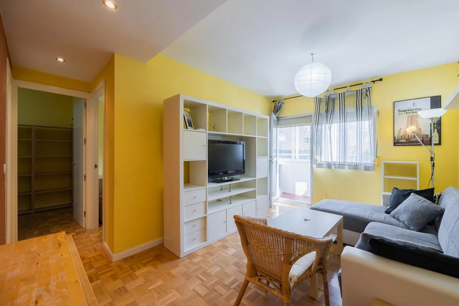 Piso en calle de Carlota O’Neill - Foto 1