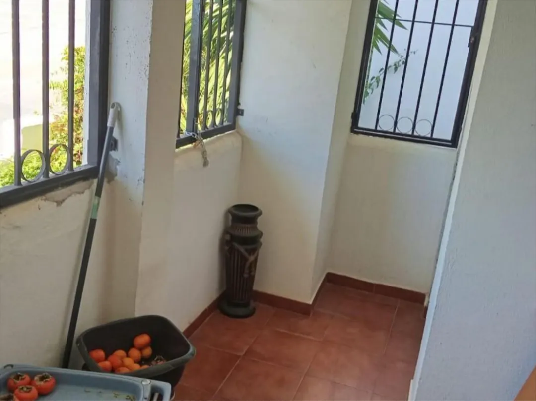 Piso en  Avenida Reina Sofía 2 - Foto 16