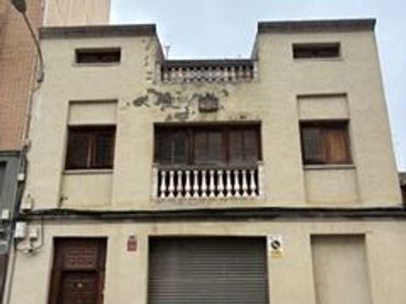 Casa adosada en  Carrer Hostal de la Bordeta 15 - Foto 1