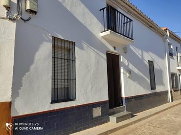 Finca rústica en  Calle de la Constitución 37 - Foto 1
