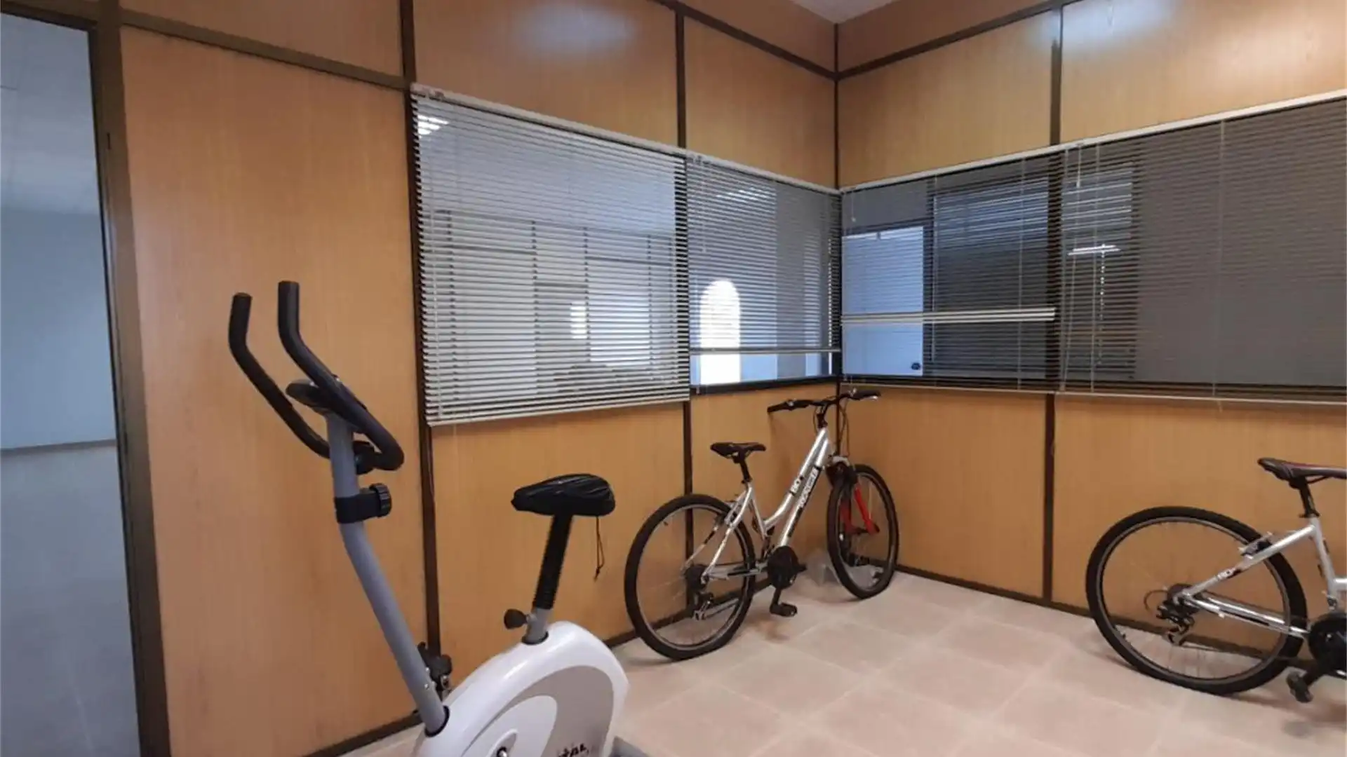 Oficina en  Urbanització el Planet 43 - Foto 6