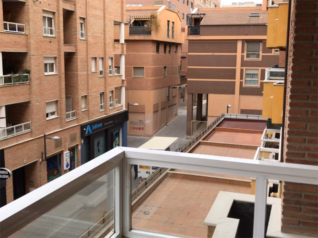 Piso en  Calle Ciego de Arjona 2