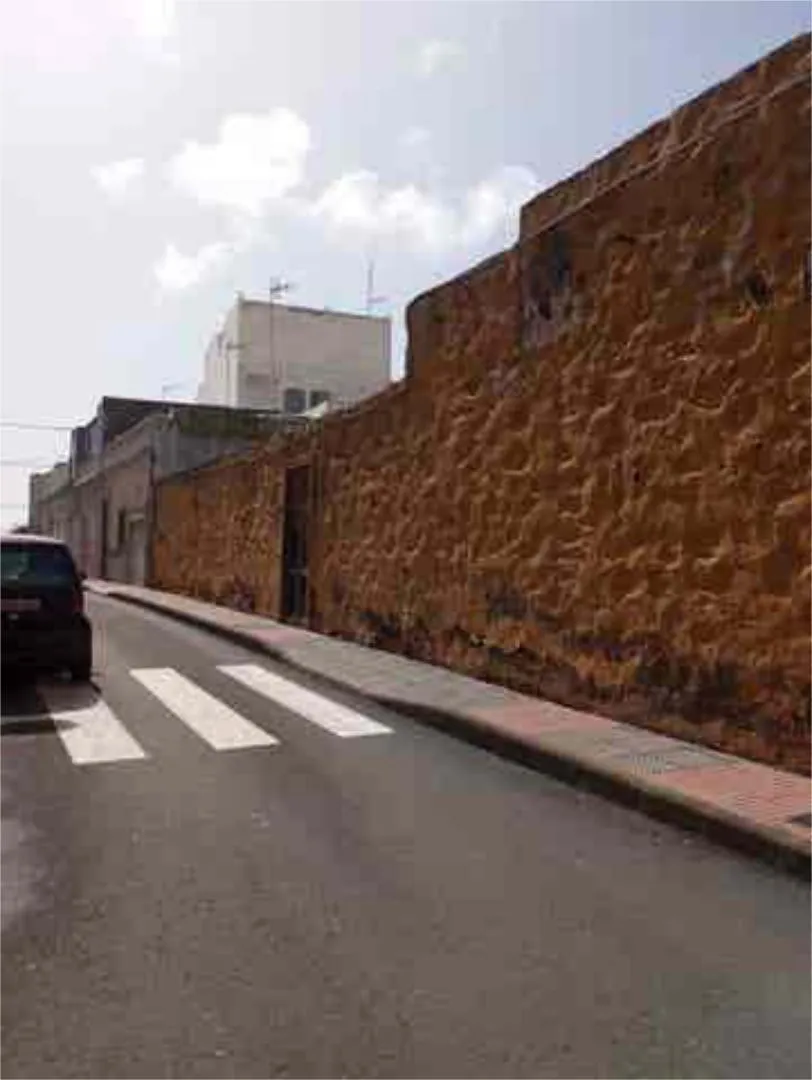 Chalet en el ejido - Foto 4