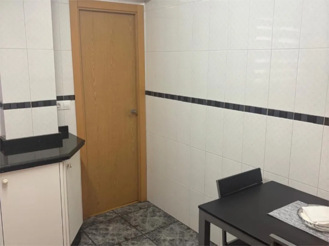 Piso en  Carrer de José Grollo 103 - Foto 4