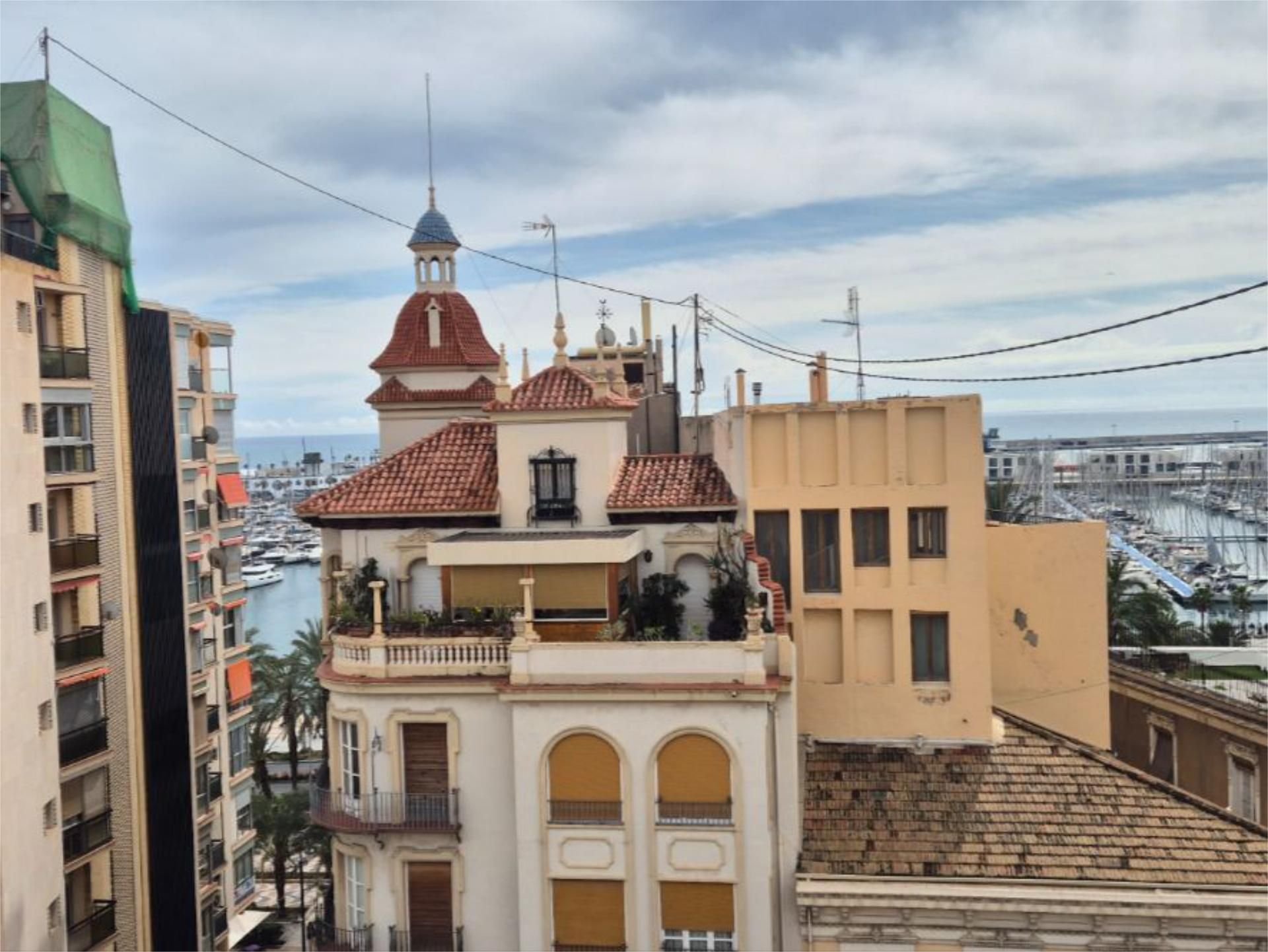 Piso en  Calle Valdés 10 - Foto 1