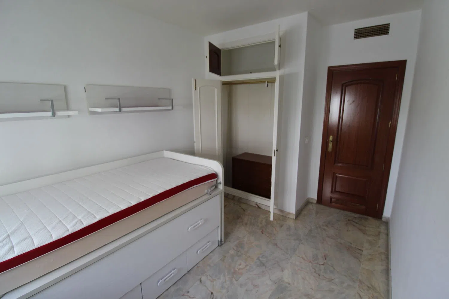 Piso en Barrio Noreña - Turruñuelos - Foto 11