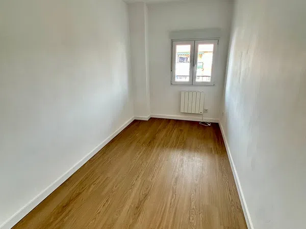 Piso en Reyes Católicos - Foto 22