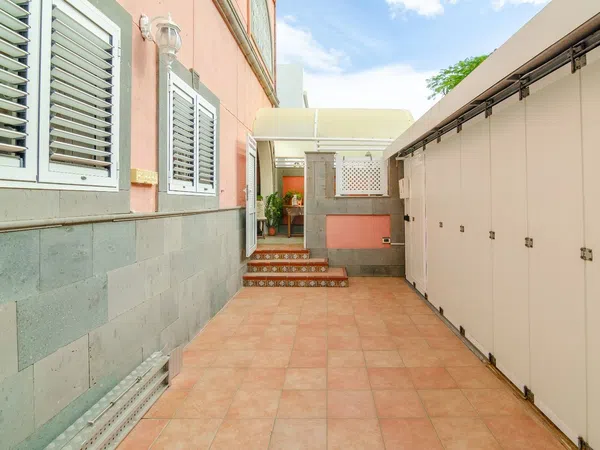 Chalet adosado en Barrio Escaleritas - La Feria - Foto 2