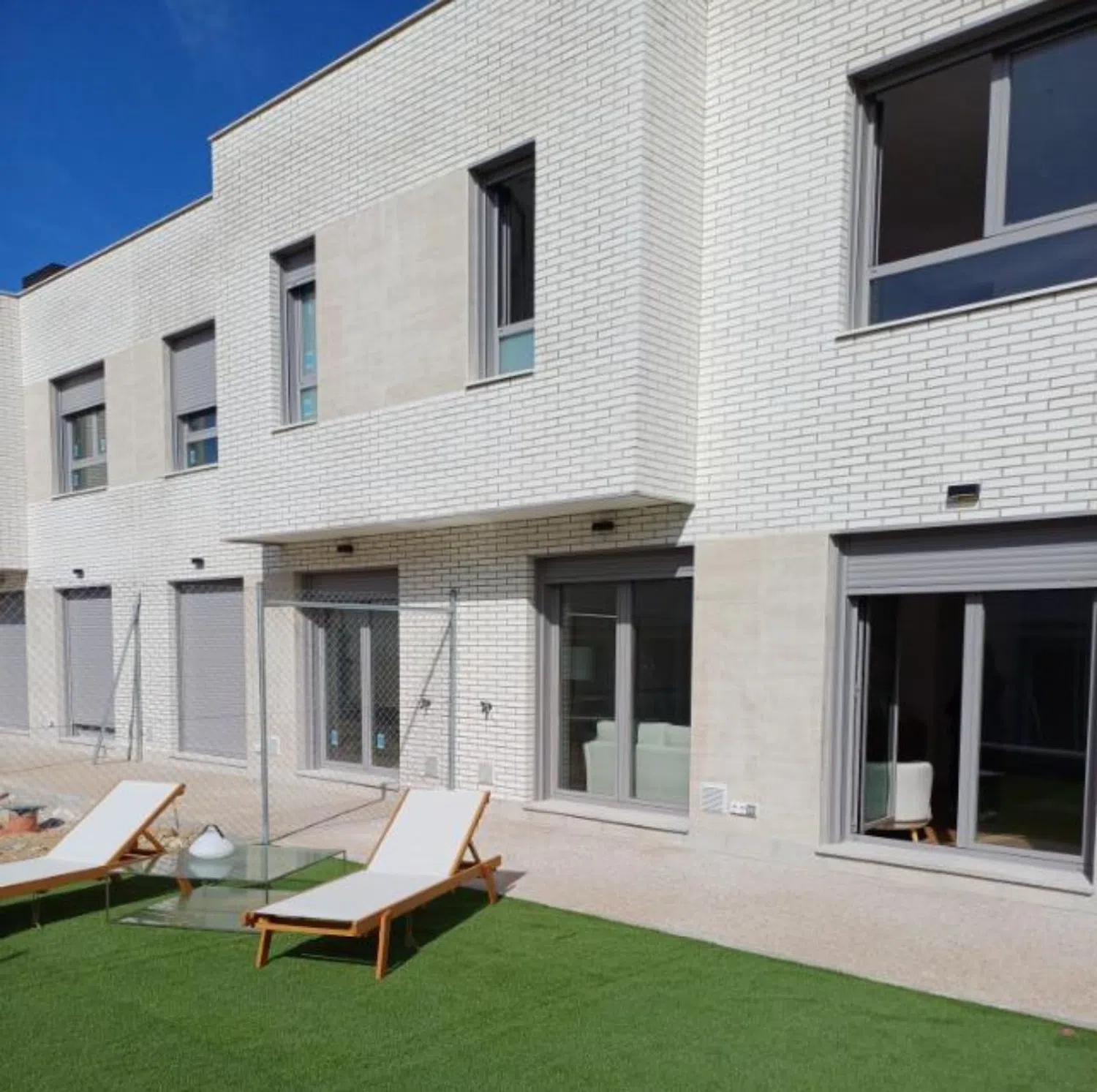 Chalet pareado en calle Valle De El Paular, 52 - Foto 1