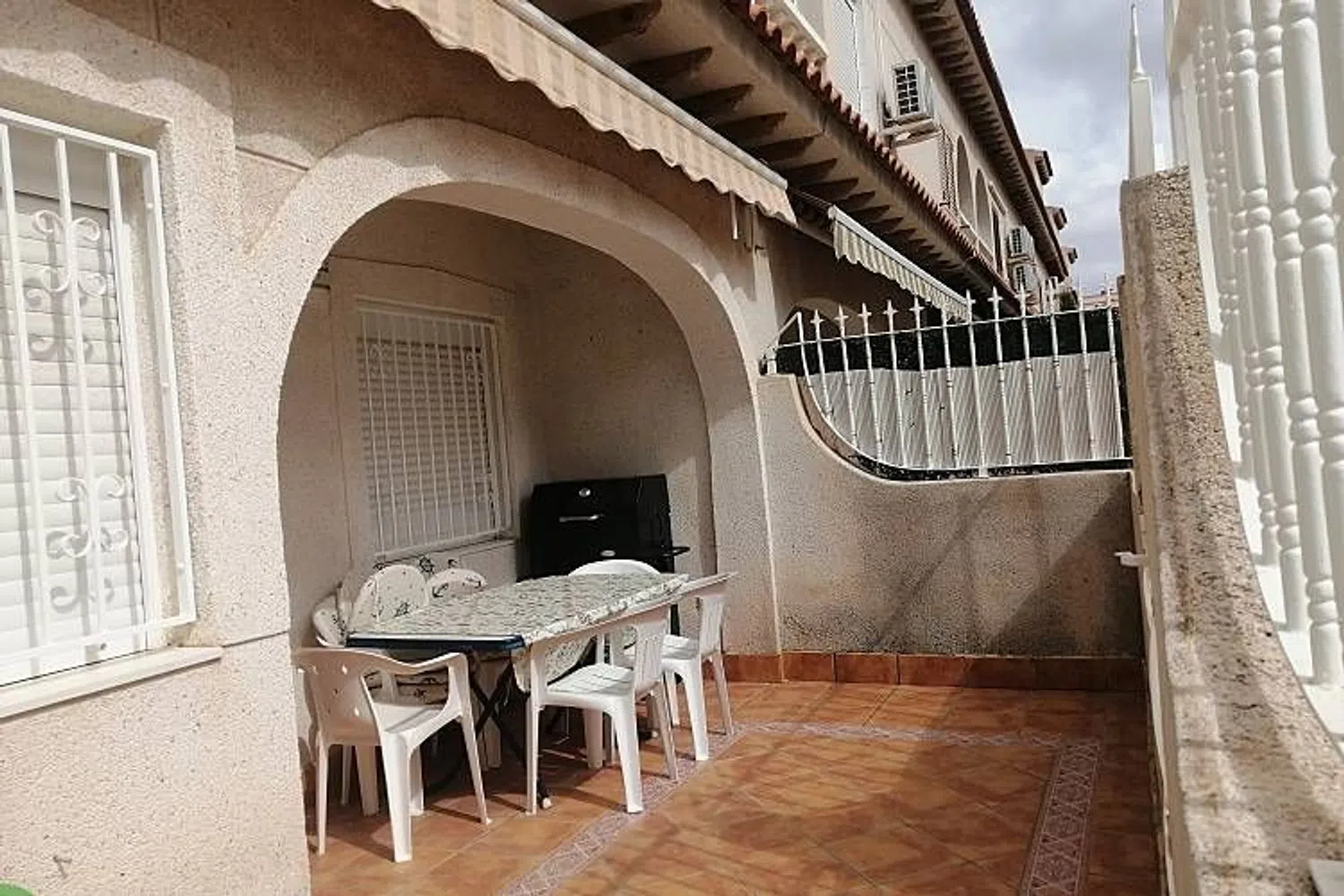 Chalet pareado en calle Tribunas, 3 - Foto 1