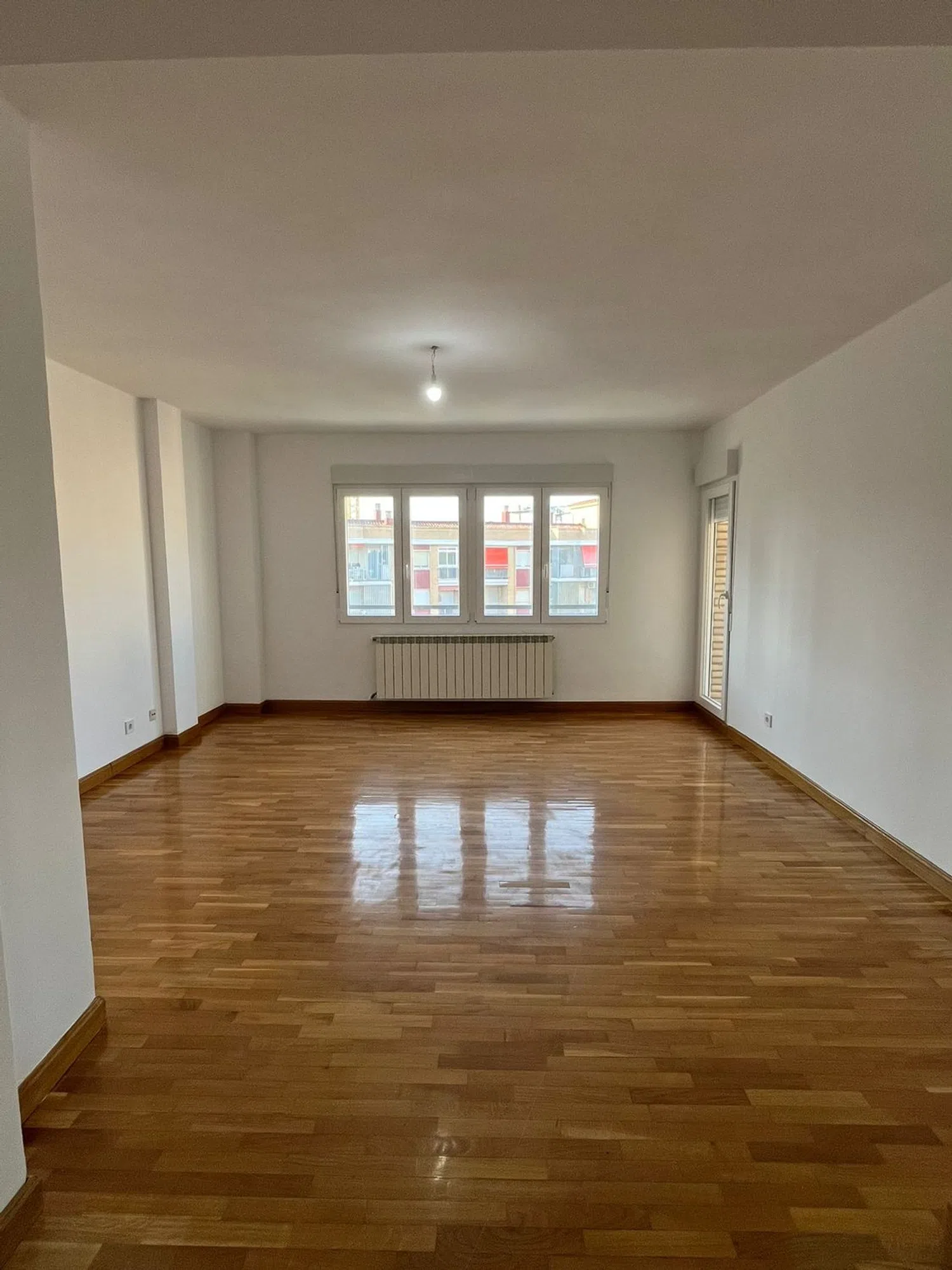 Piso en Barrio Barrio del Ave - Foto 1