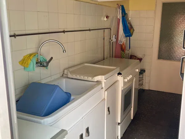 Edificio de uso mixto en Simancas - Foto 14