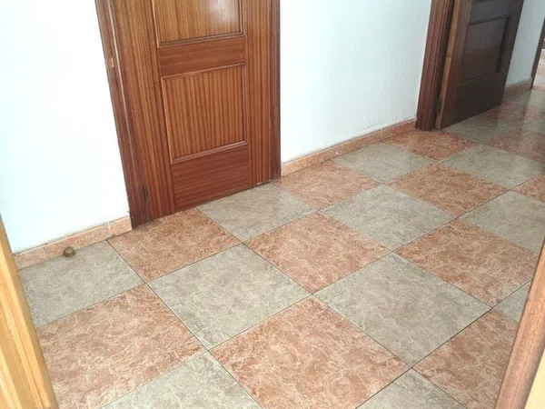 Piso en Ciudad Jardín - Foto 17