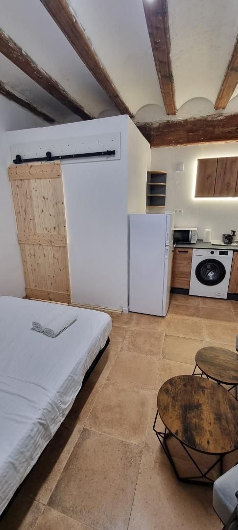 Estudio en  Carrer del Bisbe 6 - Foto 2