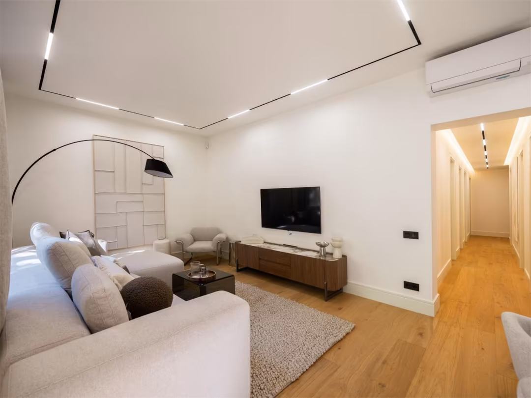 Piso en  Carrer de Roger de Llúria 124 - Foto 9