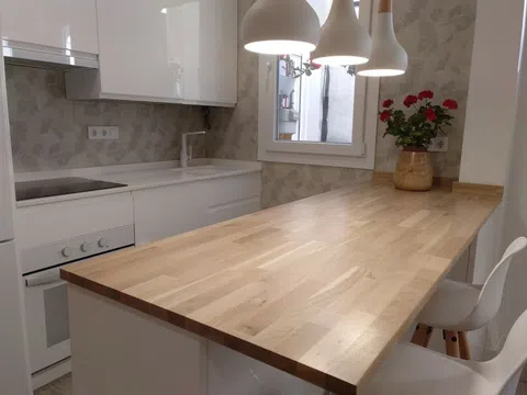 Piso en calle de Bocángel, 14