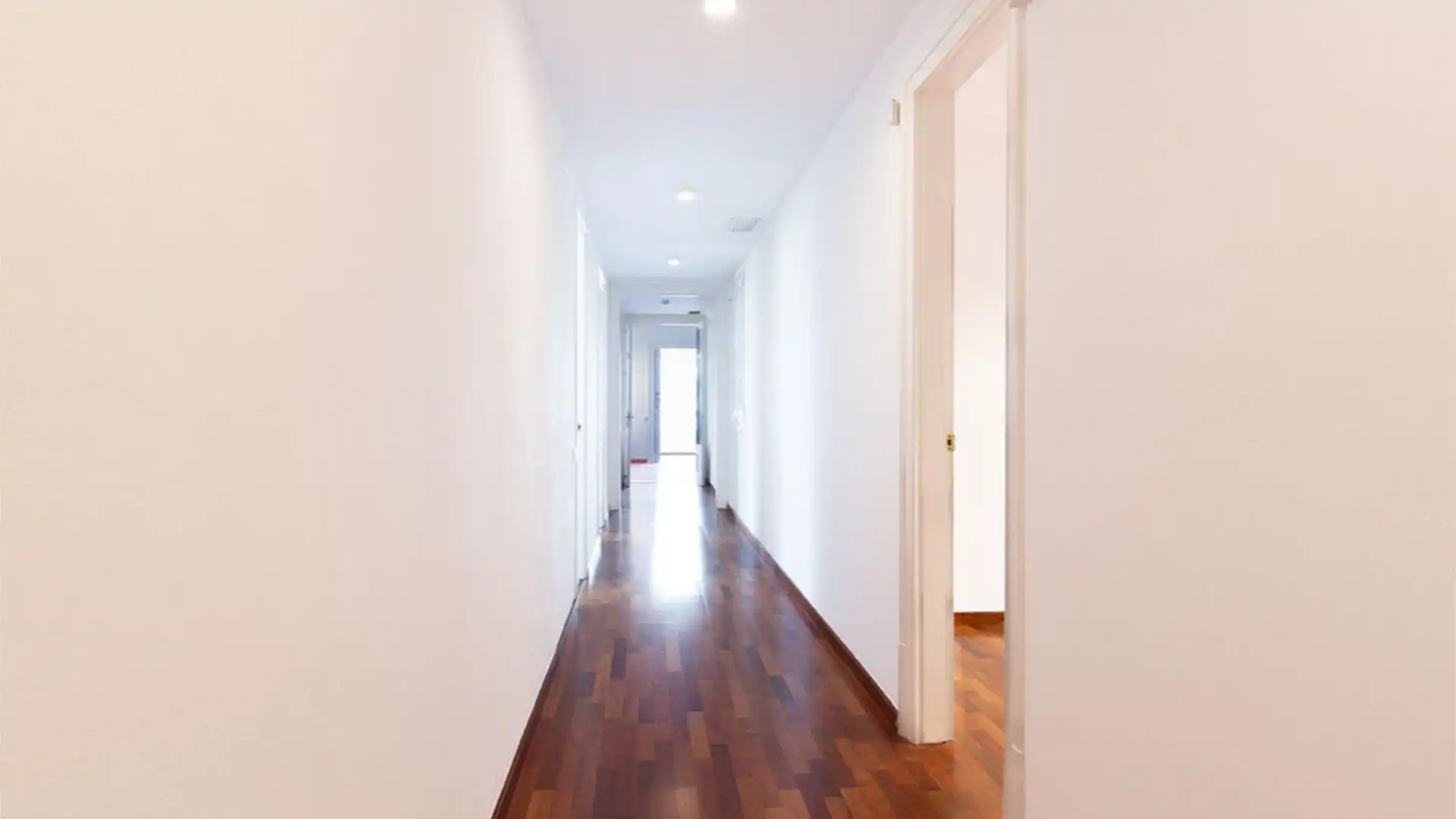 Piso en  Carrer del Rosselló 229 - Foto 14