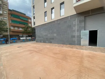 Local comercial en  Hospitalet de Llobregat - Calle Batllori - Foto 25
