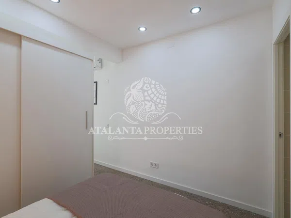 Estudio en Calle de Villar - Foto 4