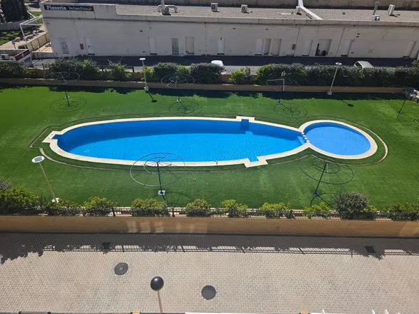 Piso en Avenida Central, 6 - Foto 1