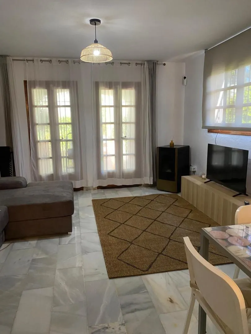 Chalet en  Calle Joaquín Rodrigo 16 - Foto 4