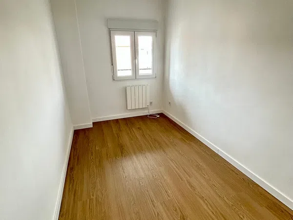 Piso en Reyes Católicos - Foto 23