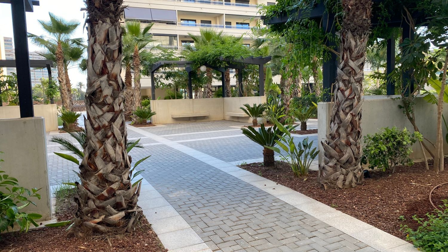 Piso en Periodista Tirso Marín, 2 - Foto 1