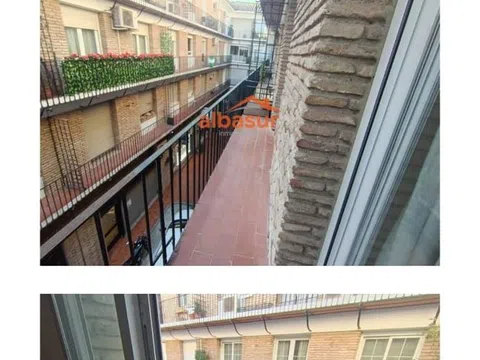 Piso en calle Jesús y María, 4 - Foto 1