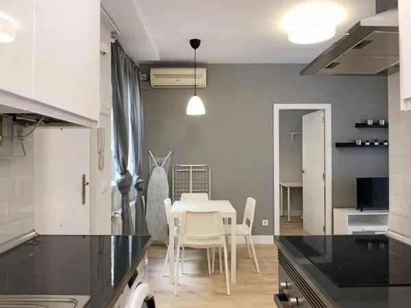 Piso en calle de José Miguel Gordoa, 5