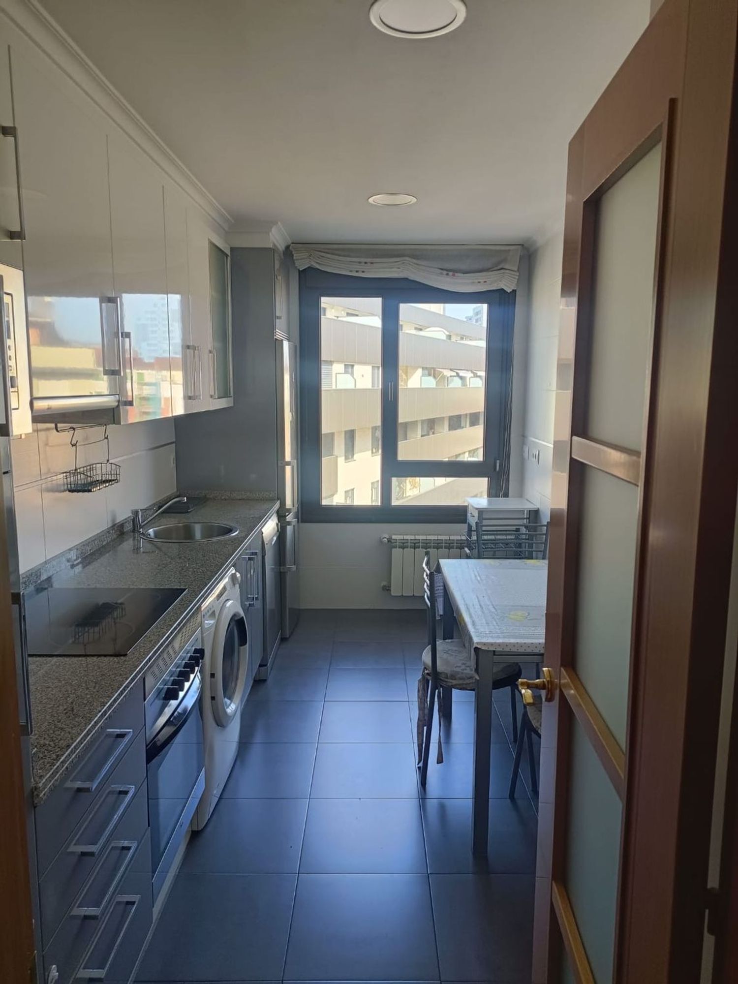 Piso en Calle Clara Campoamor, 1, HUCA-La Cadellada - Foto 3
