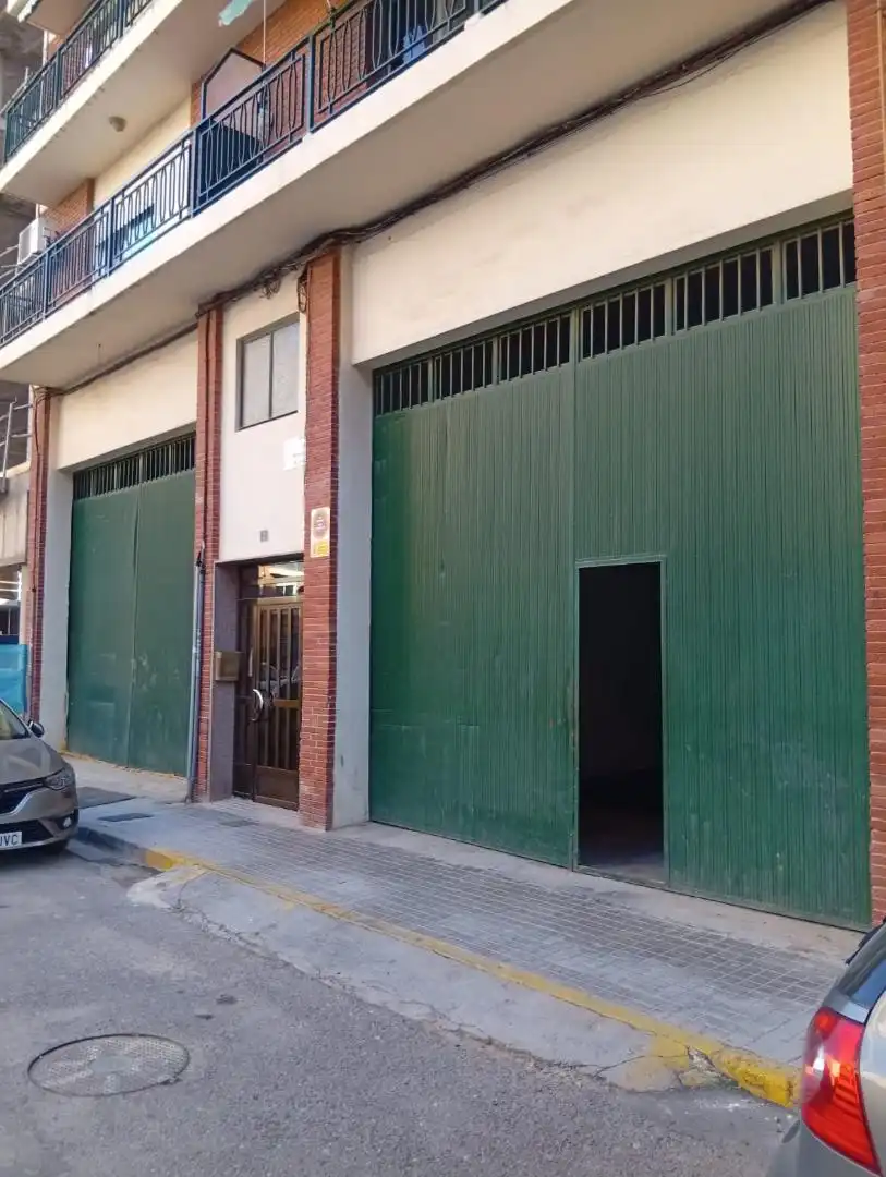 Local comercial en  Carrer Mare de Déu del Socorro 2 - Foto 5