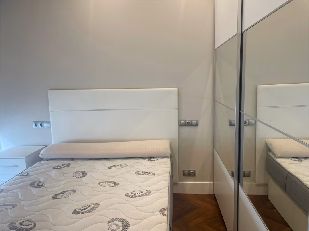 Piso en  Rúa Rosalía de Castro 13 - Foto 6