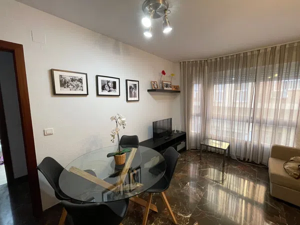 Piso en calle Coronel Osuna, 19