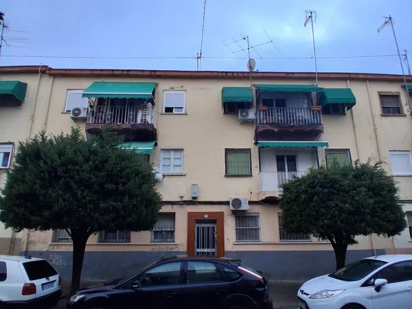 Piso en calle Eloy Arenas, 52