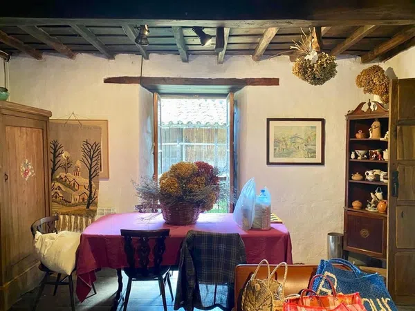 Casa rural en Omedas km2, 2 km - Foto 1