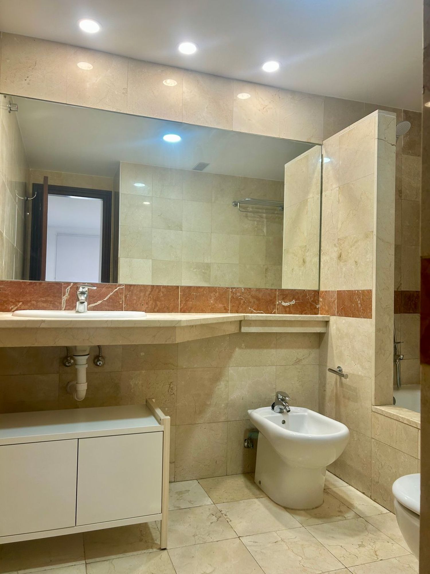 Piso en avenida Reyes Católicos, 4 - Foto 11