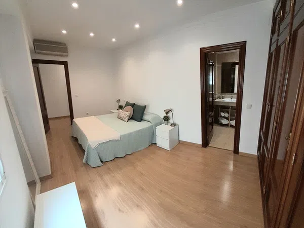 Piso en avenida Marqués del Duero, 67 - Foto 7