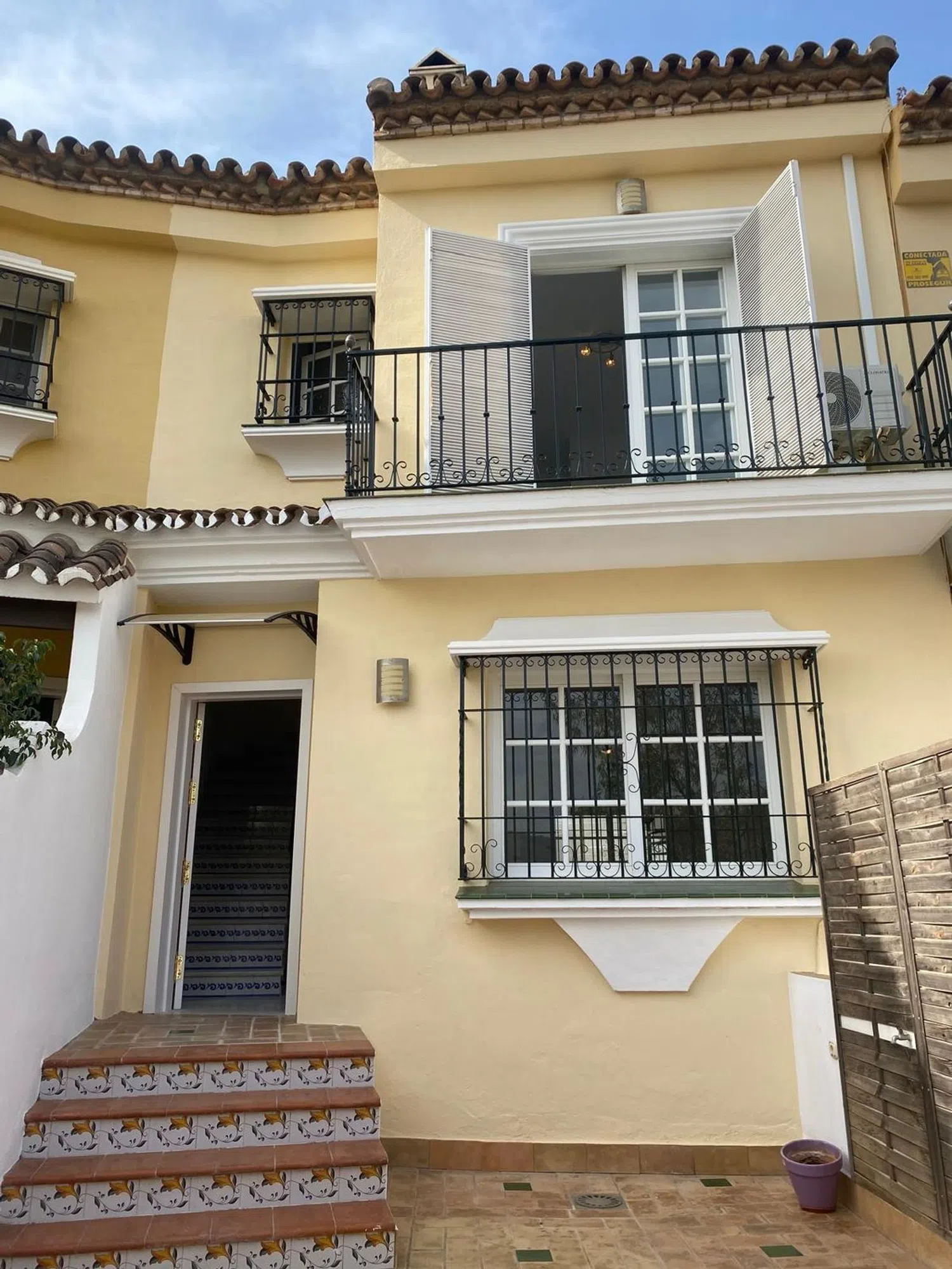 Chalet adosado en Barrio Malagueta - Monte Sancha - Foto 1