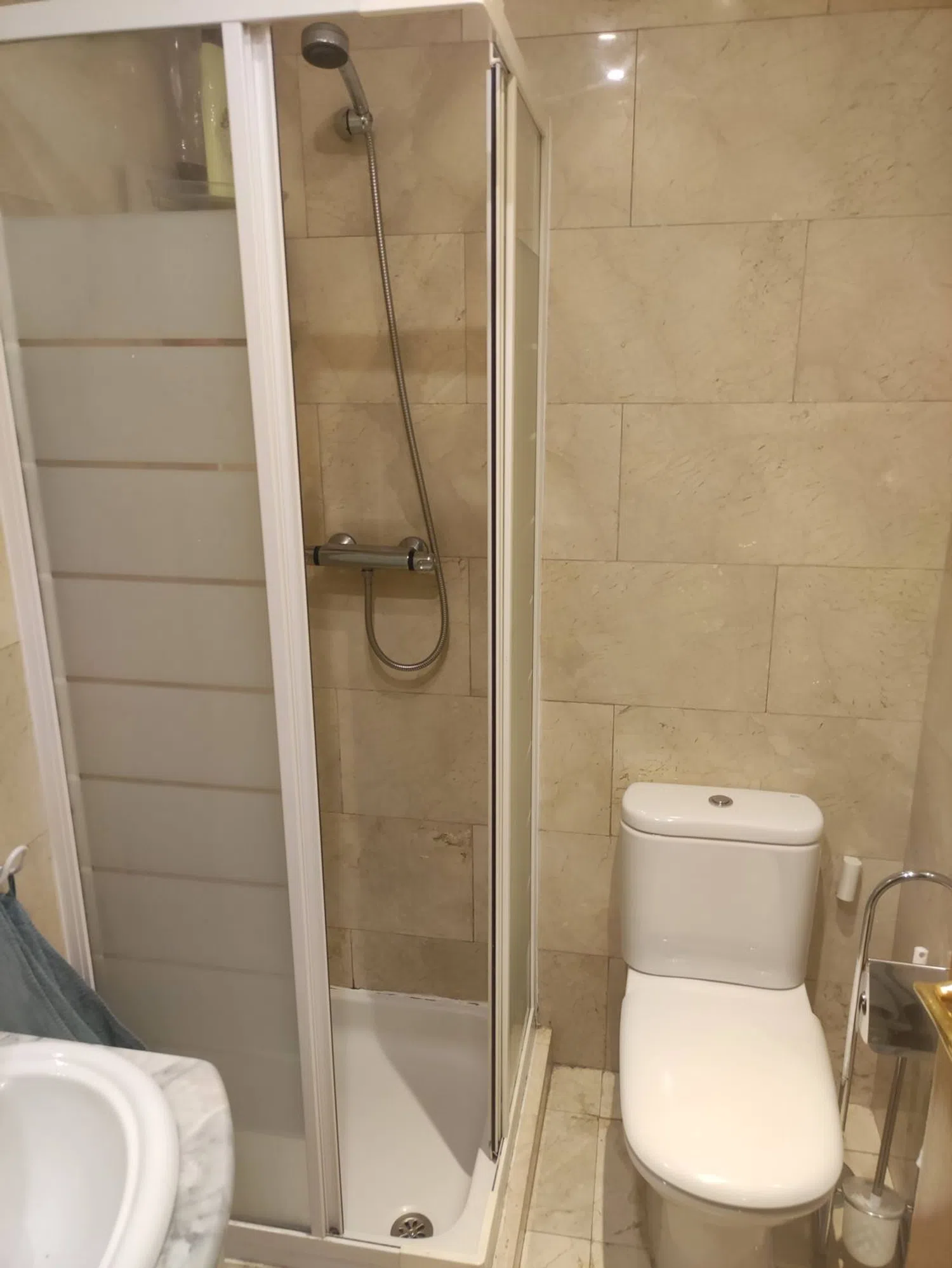Piso en calle Rosa Menéndez, 26 - Foto 6