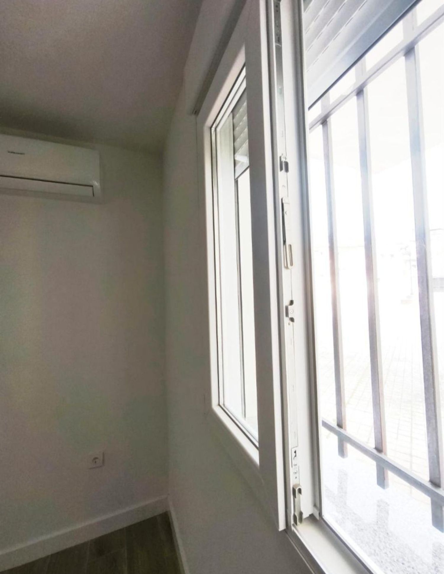 Piso en ウルバニサシオン・ロス・ロサレス通り, 5 - Foto 12