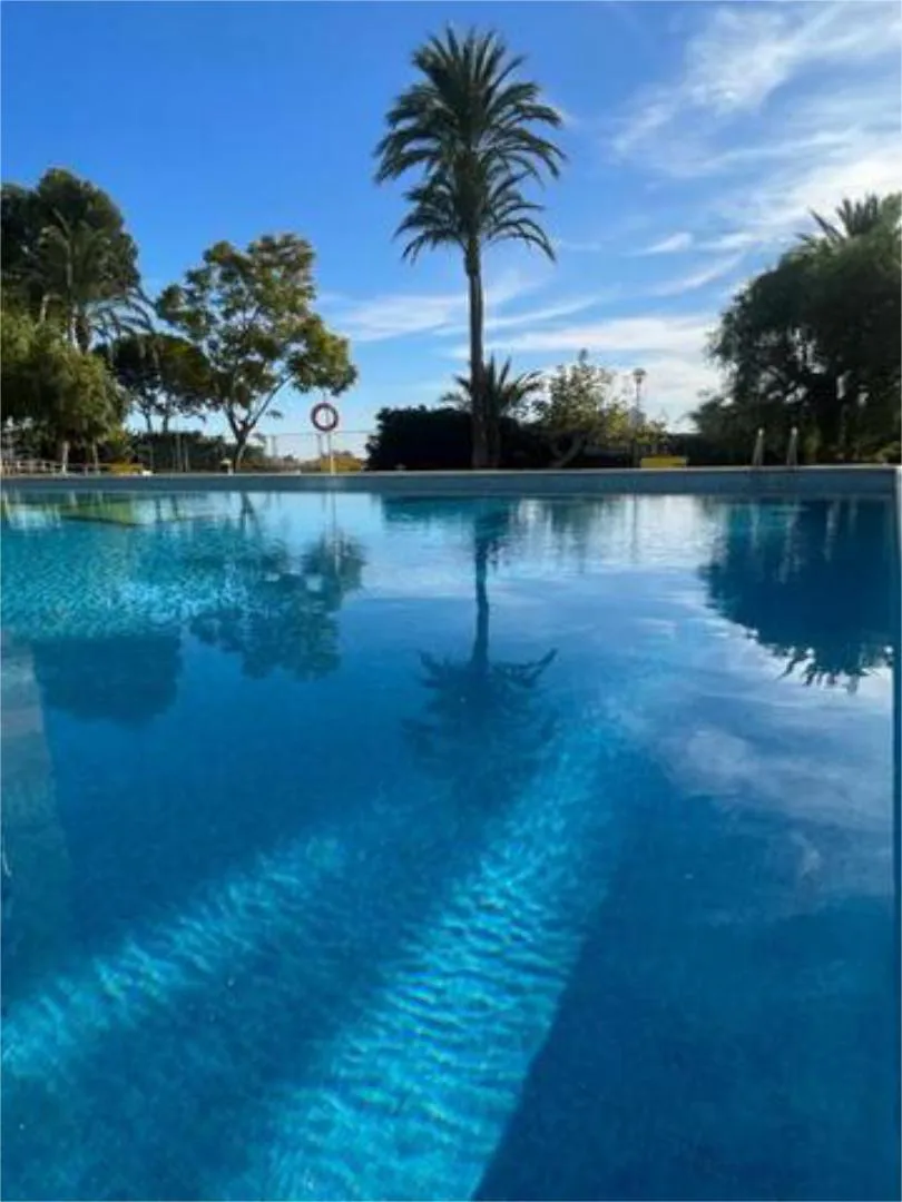 Piso en Urbanización Club Médico - Foto 2